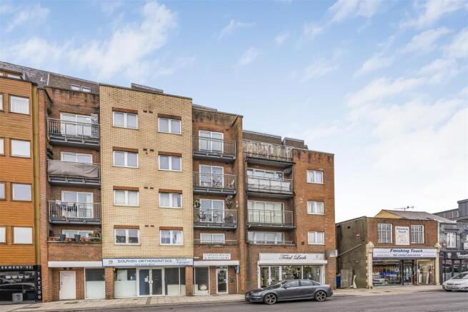 Flat 1 , Bosun Court, High Street, Cosham-PorticoM