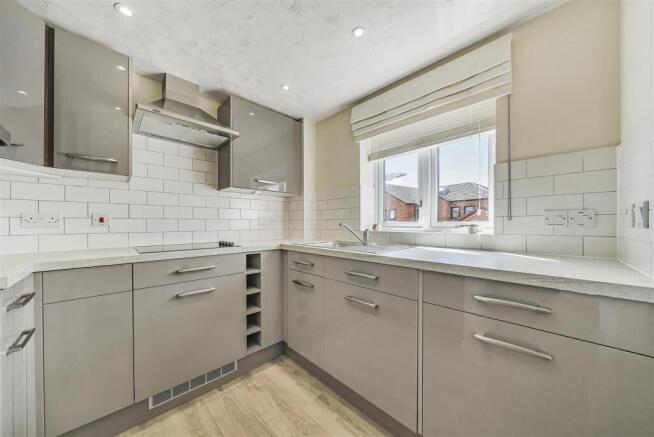 Kitchen.jpg