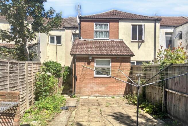 72 Milton Road, Southampton, SO15 2HR