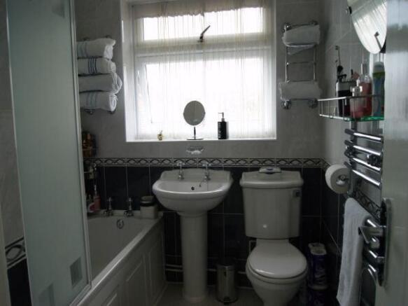 Photo 8