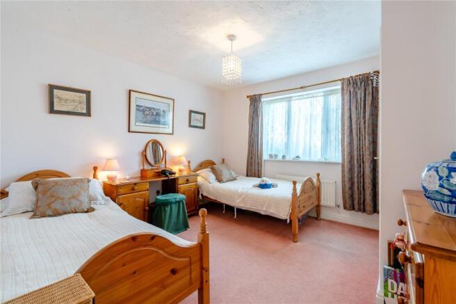 5 Bedrooms