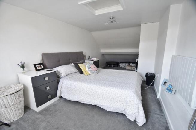 Mezzanine/Room/ Bedr