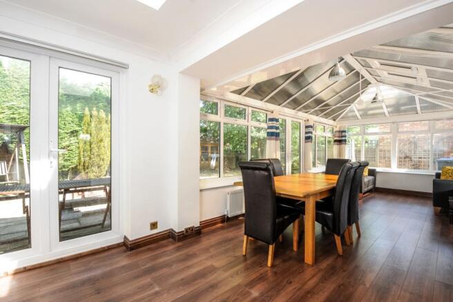 Conservatory/Dining Room