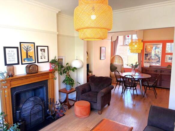 3 bed Terraced for sale Image 6