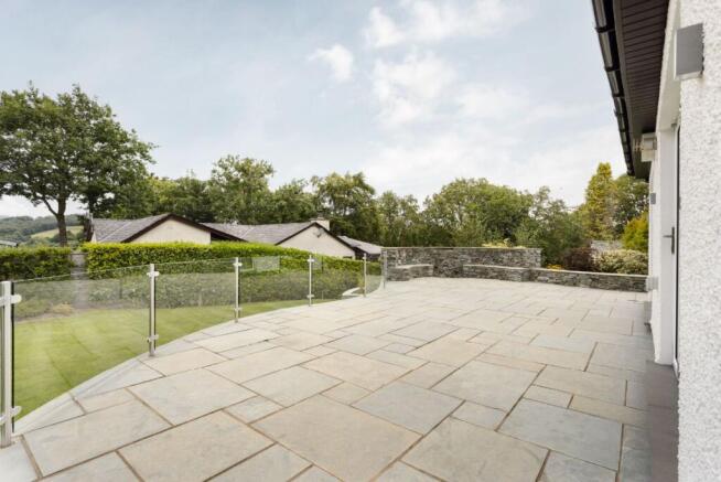 Patio, seating and water feature