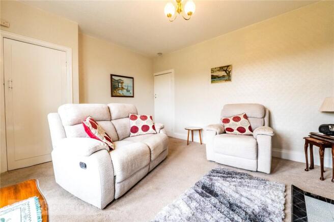 3 bed Semi-Detached for sale Image 4