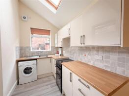 174, Pomona Street, Sheffield S11 8JL