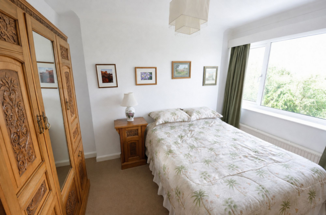 4 bed Detached to rent Image 7