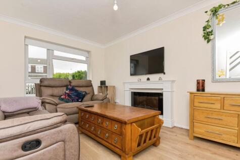 Farmleigh Avenue, Clacton-on-Sea, Essex, CO15