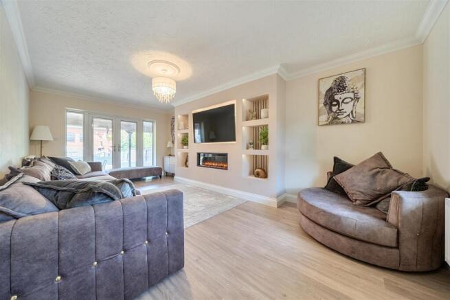 82 Edgehill Drive