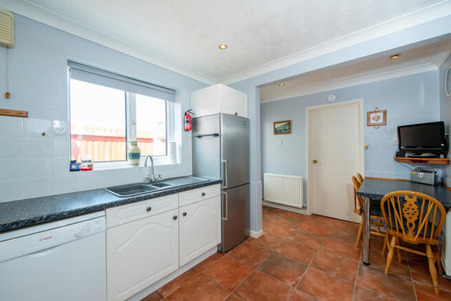 Kitchen 2