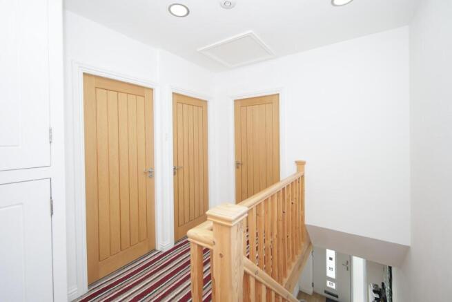 15 Greville Smith Avenue Cv31 2HQ-22.jpg