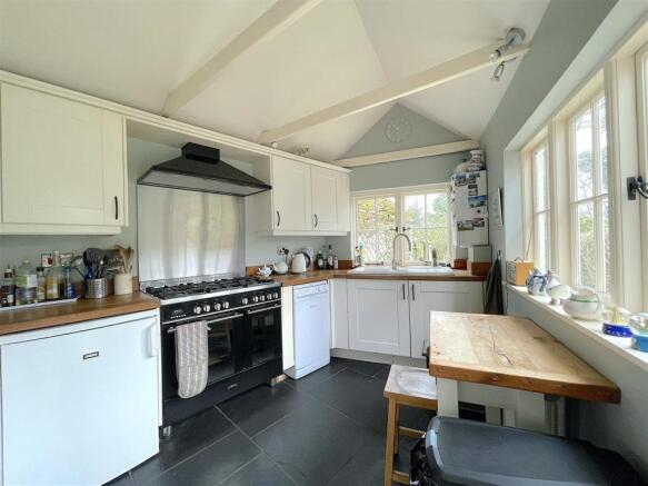 Kitchen (1).jpeg