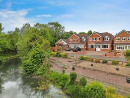 38, Halecroft Avenue, Wolverhampton WV11 1TS