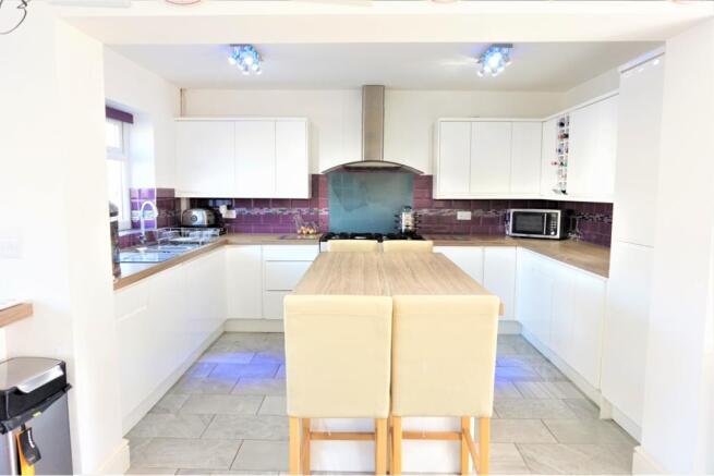Kitchen / Breakfast