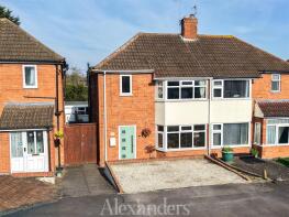 10, Sandringham Avenue, Leicester LE9 7HY