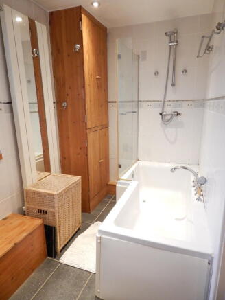 Bath.JPG