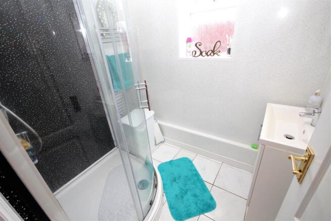shower room.JPG