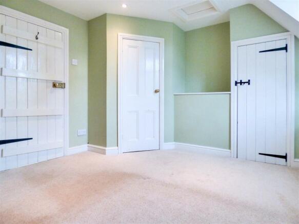 Bedroom-4-1.jpg