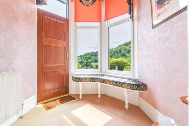 3 bed Semi-Detached for sale Image 5