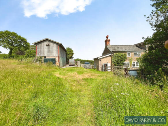 Attractive Smallholding Country Property
