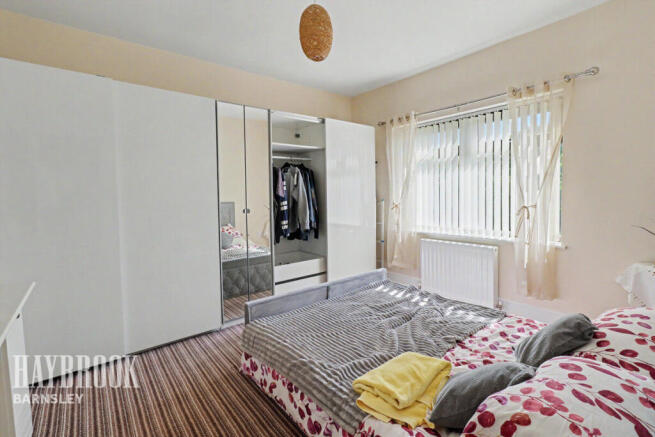 3 bed Detached Bungalow for sale Image 9