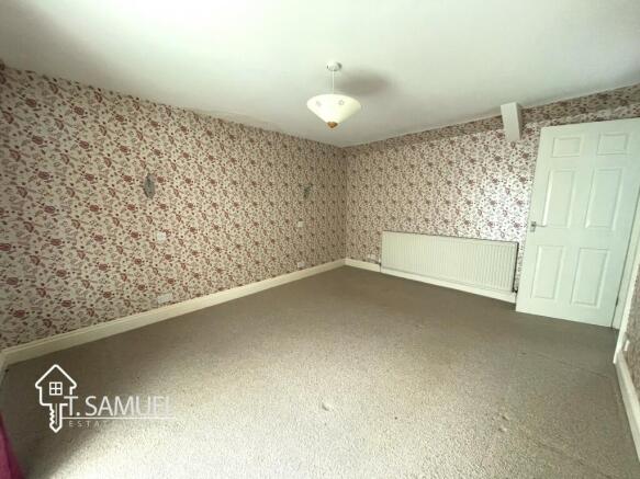 Bedroom1B.JPG