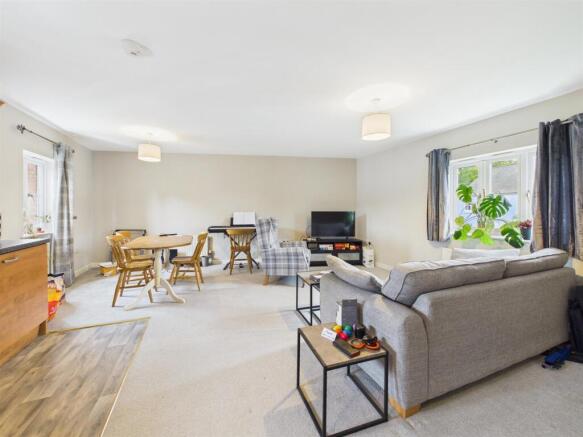 Kitchen/Living Room