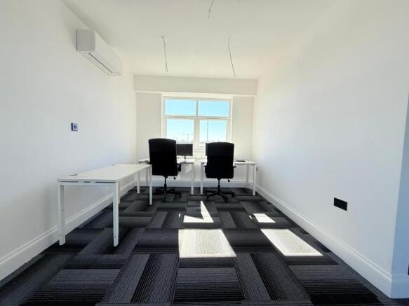 WhatsApp Image 2025-03-18 at 14.16.51 (3).jpeg