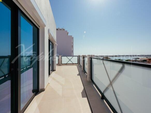 Faro Brand New 3 Bed Penthouse For Sale With Ria Formosa Views (98)