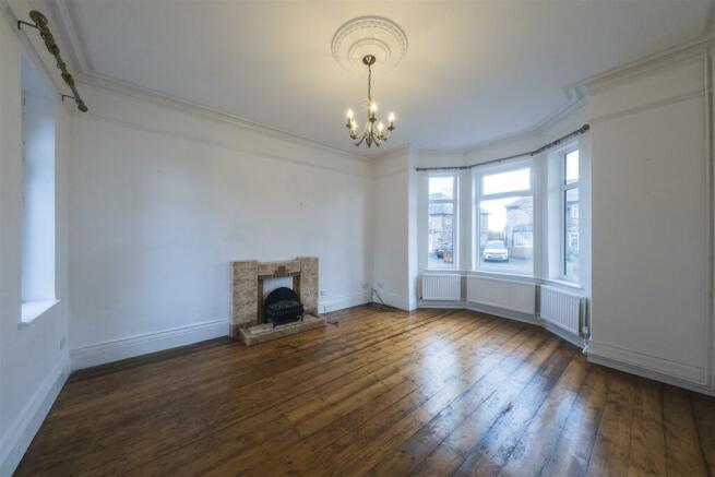 6 Manora Road-008.JPG