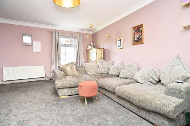 4 bed Mews for sale Image 5