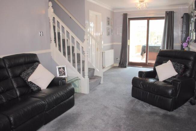 Living Room 1.JPG