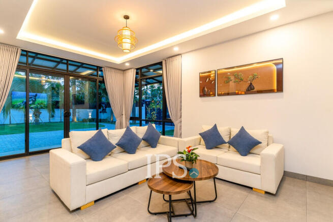 2 Bedroom Villa For Sale - Sala Kamreuk, Siem Reap