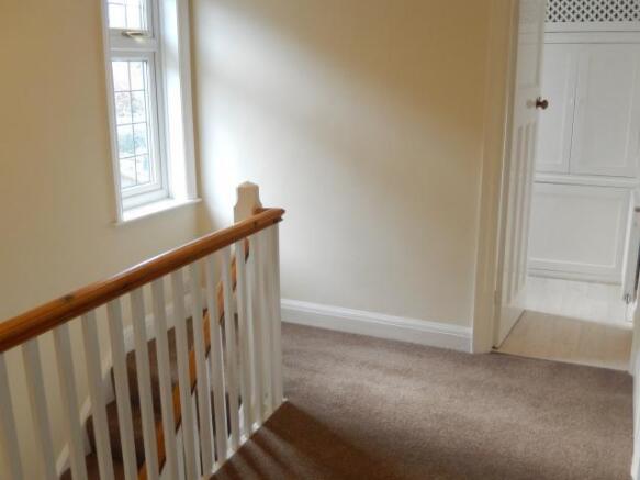 FIRST FLOOR LANDING