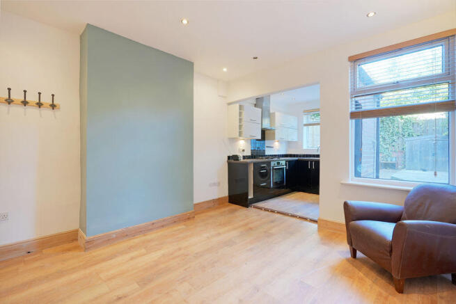 3 bed Terraced for sale Image 8