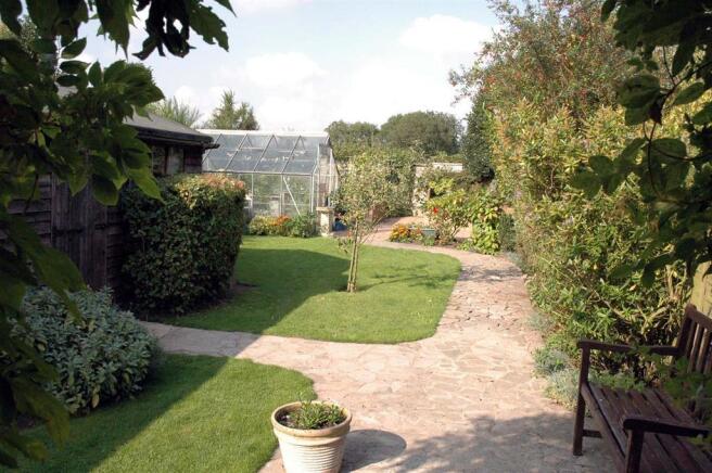 GARDEN