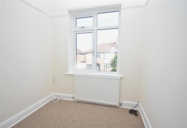3 bed End of Terrace to rent Image 7