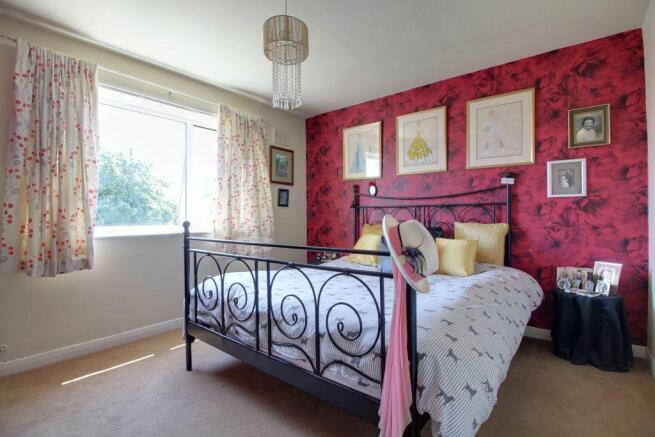 Bedroom 2 (Double)