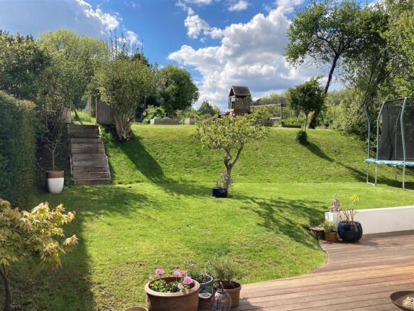 Rear Garden to Allotments.jpg