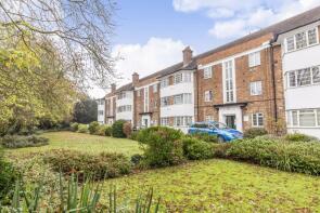 Flat 6, West Court, Great West Road, Hounslow TW5 0TL