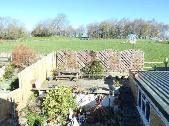 4 bed Semi-Detached for sale Image 12