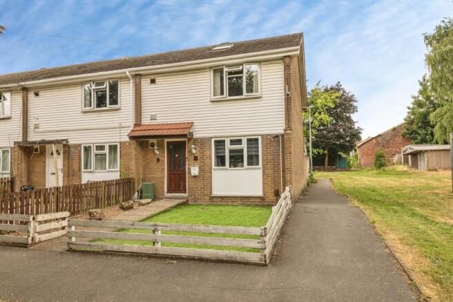2 bed End of Terrace for sale Image 9