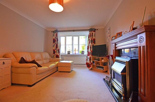 sitting room.jpg