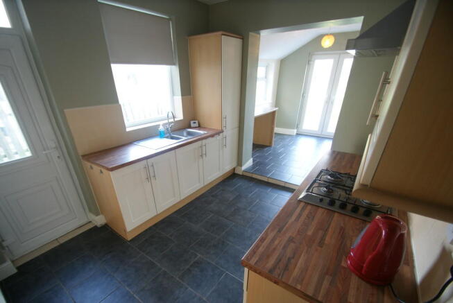 Photo 12