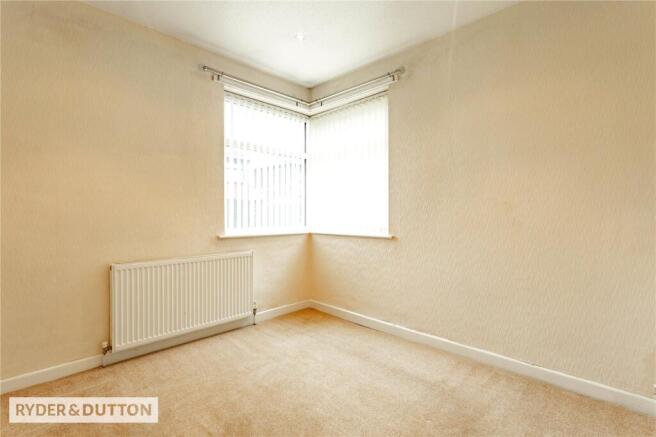 2 bed Semi-Detached Bungalow for sale Image 8