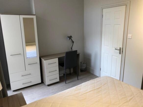 Bedroom 2 3.JPG