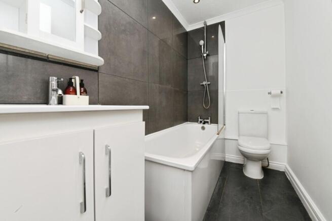 Covenbrook, Brentwood, Essex, CM13 photo 4