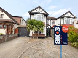 11, Hamilton Close, Hadleigh, Benfleet SS9 3RN