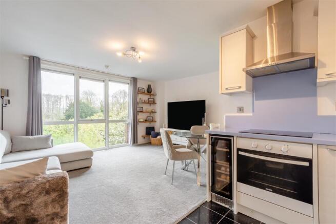 8644605-interior09.jpg